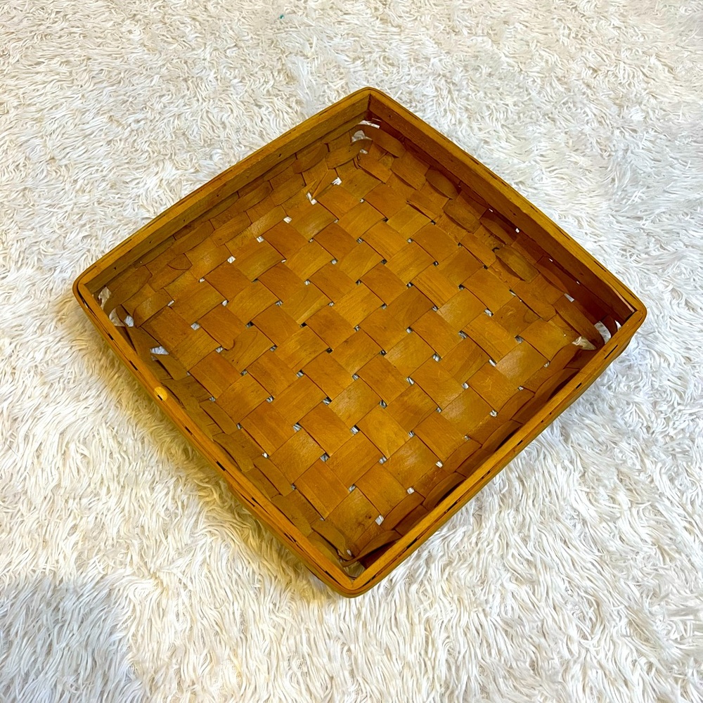 VINTAGE | Square woven natural wood basket